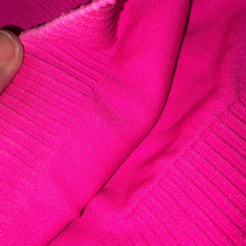 Good American Pink Sports Bra and Leggings Set - Picture 2 of 8